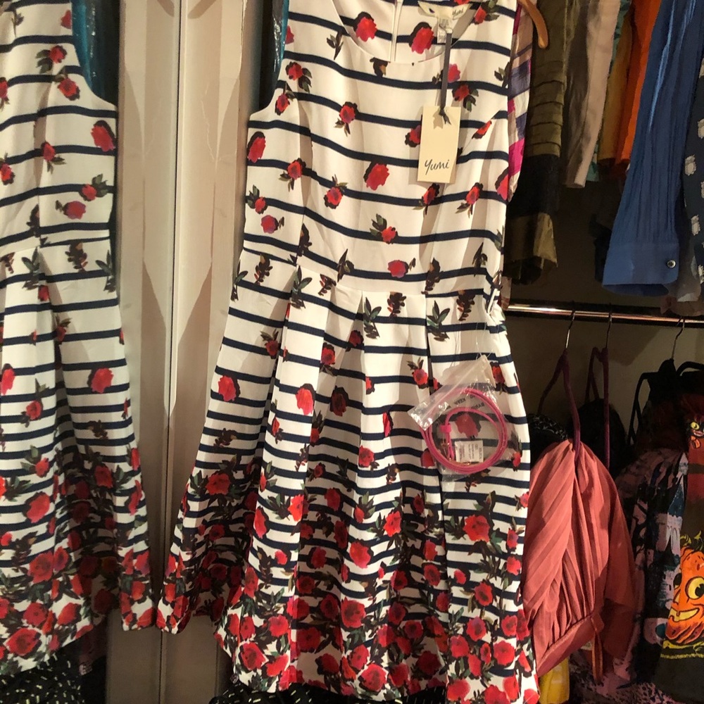 BNWT Modcloth Macaron Morsels by Yumi